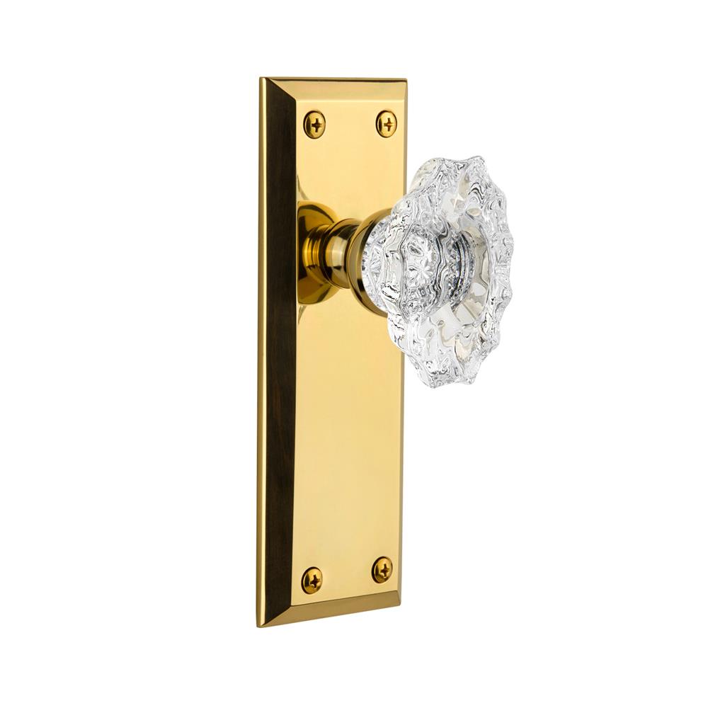 Grandeur by Nostalgic Warehouse FAVBIA Complete Passage Set Without Keyhole - Fifth Avenue Plate with Biarritz Knob in Polished Brass